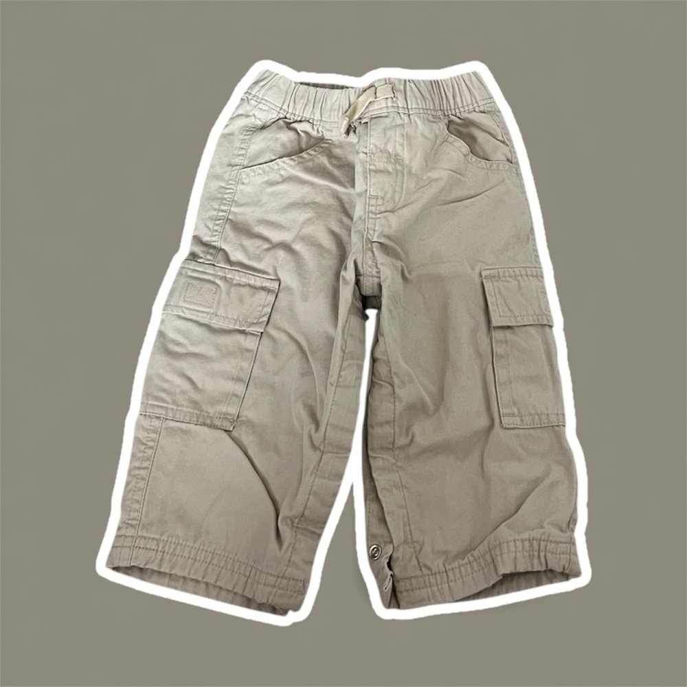 ⚪️GAP: Boy size 12-18 months, light tan pants w/velcro pockets, preowned⚪️